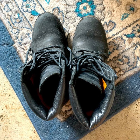 🎈 Classic black Timberland boots - Picture 5 of 6